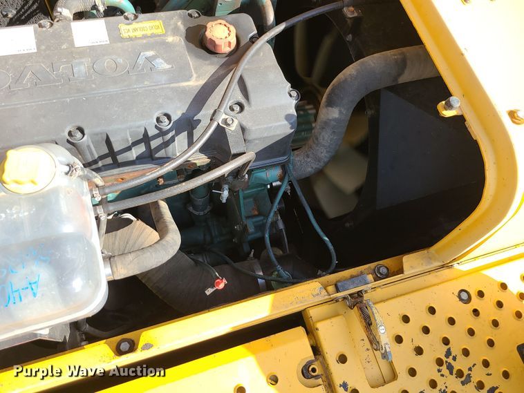 image for item LJ9297 2006 Volvo EC330BLC  excavator