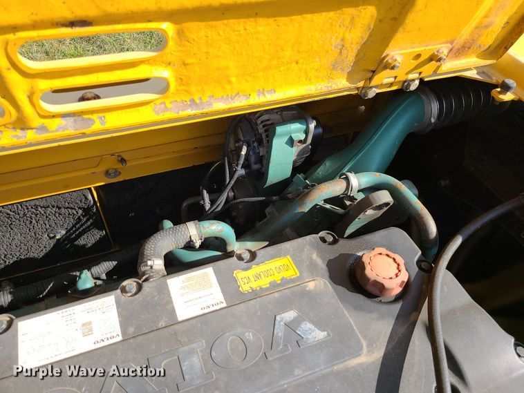 image for item LJ9297 2006 Volvo EC330BLC  excavator