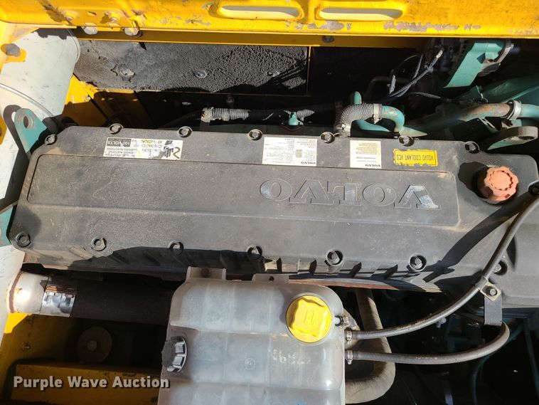 image for item LJ9297 2006 Volvo EC330BLC  excavator