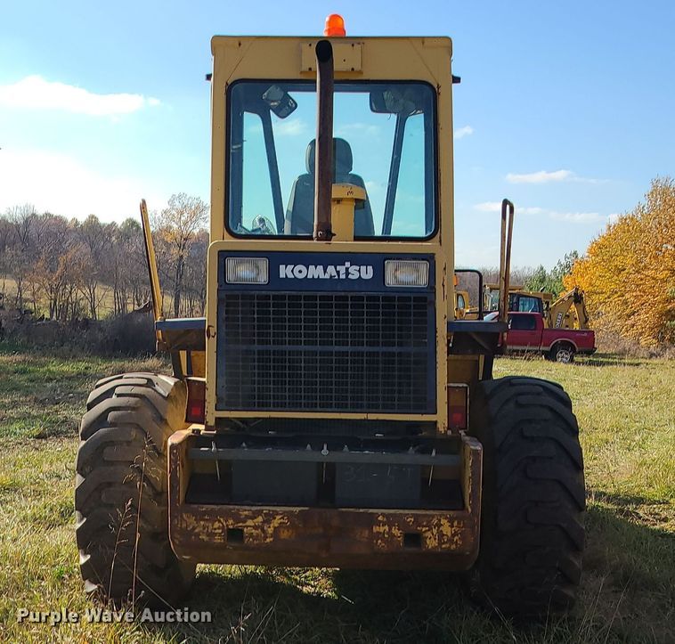 image for item LJ9298 1996 Komatsu WA180-1  wheel loader