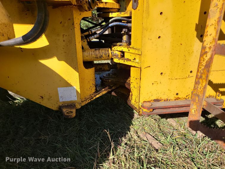 image for item LJ9298 1996 Komatsu WA180-1  wheel loader