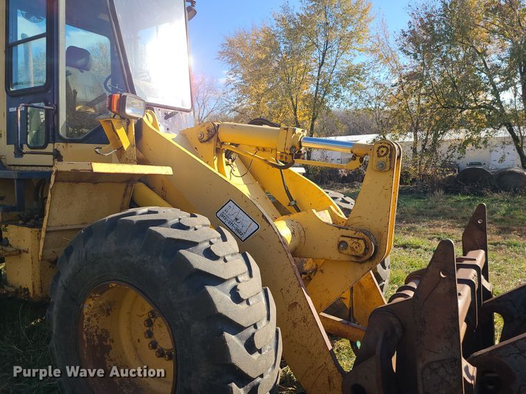 image for item LJ9298 1996 Komatsu WA180-1  wheel loader