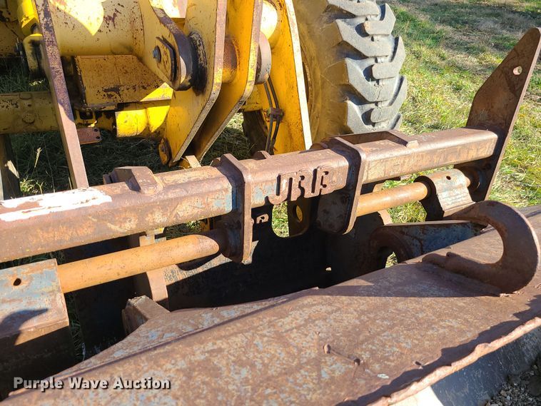 image for item LJ9298 1996 Komatsu WA180-1  wheel loader