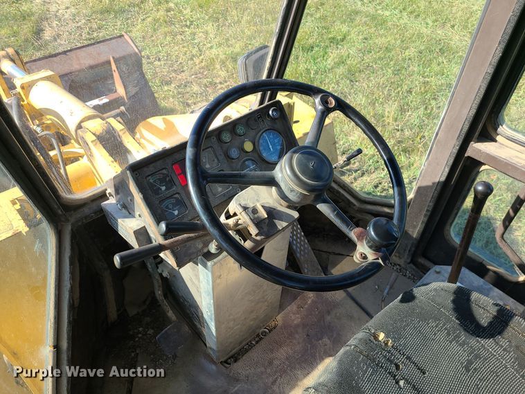 image for item LJ9298 1996 Komatsu WA180-1  wheel loader