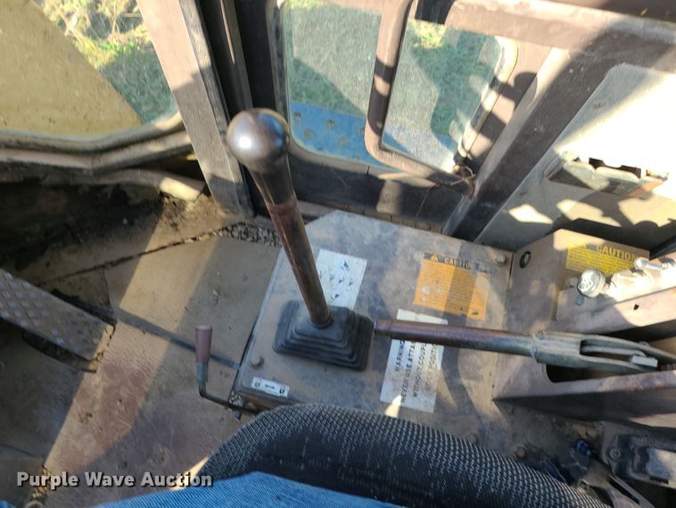 image for item LJ9298 1996 Komatsu WA180-1  wheel loader