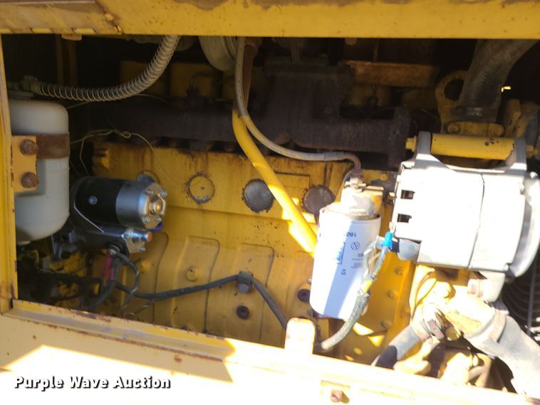 image for item LJ9298 1996 Komatsu WA180-1  wheel loader