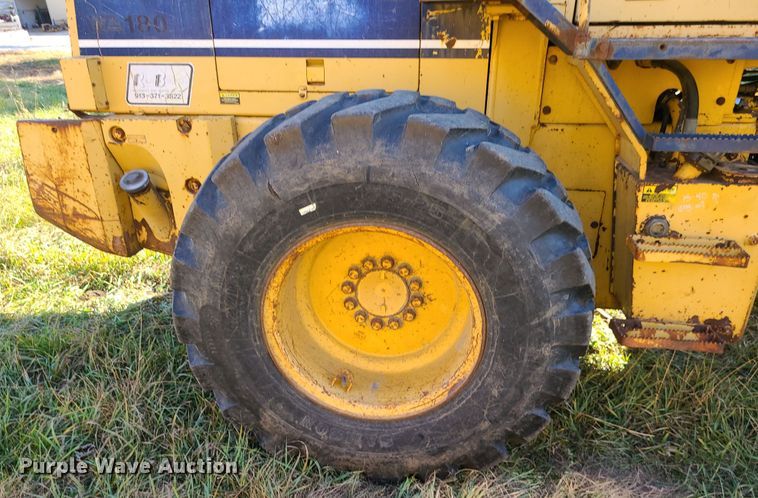 image for item LJ9298 1996 Komatsu WA180-1  wheel loader