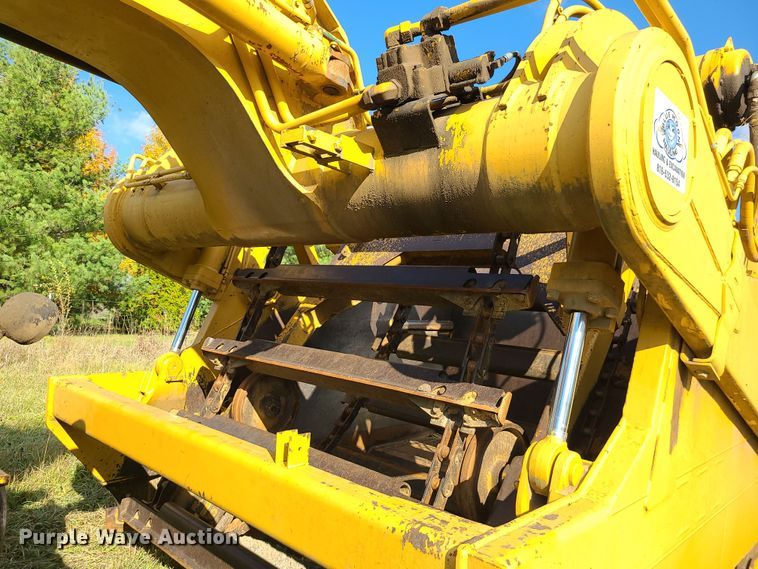 image for item LJ9299 1989 Caterpillar 615C  elevating scraper