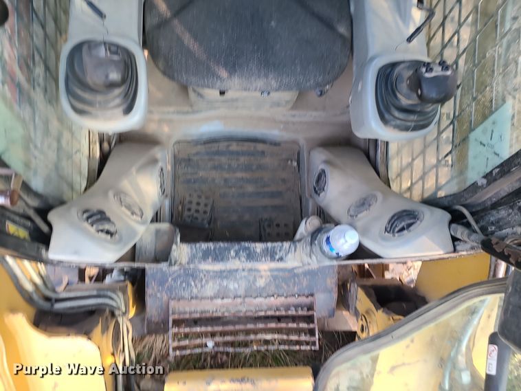 image for item LJ9301 2011 Caterpillar 289C  tracked skid steer loader