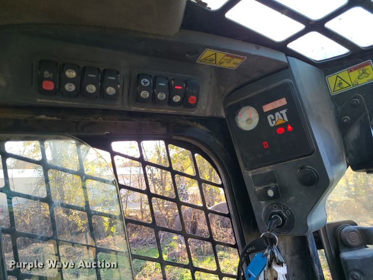 image for item LJ9301 2011 Caterpillar 289C  tracked skid steer loader