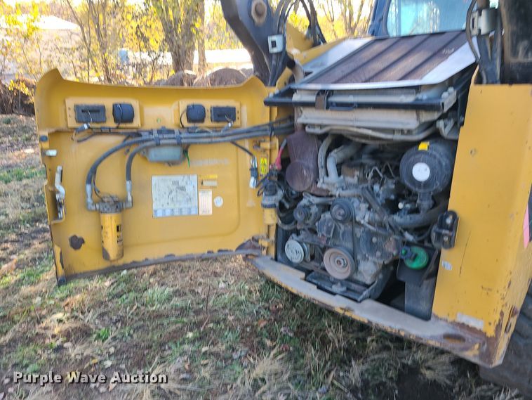 image for item LJ9301 2011 Caterpillar 289C  tracked skid steer loader