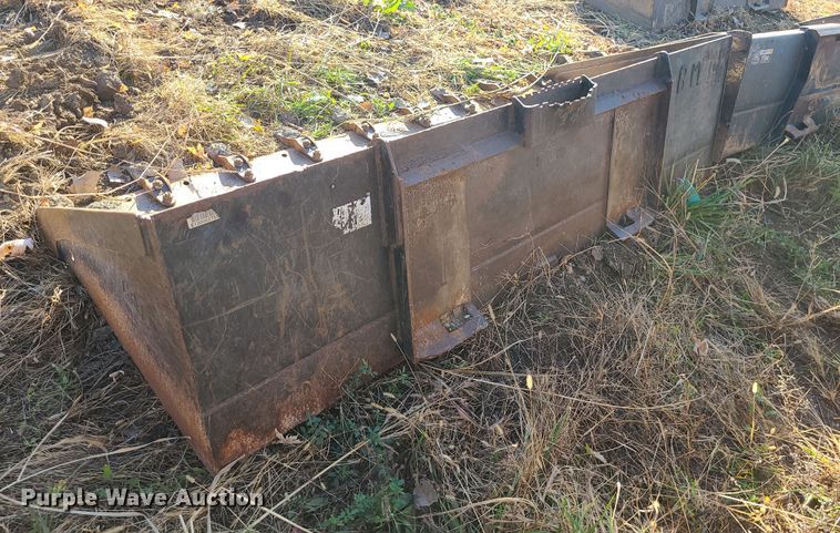 image for item LJ9311 86" W skid steer bucket