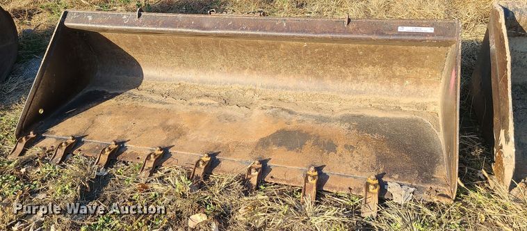 image for item LJ9316 86" W skid steer bucket