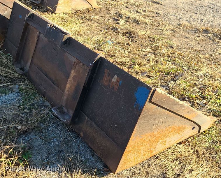 image for item LJ9316 86" W skid steer bucket