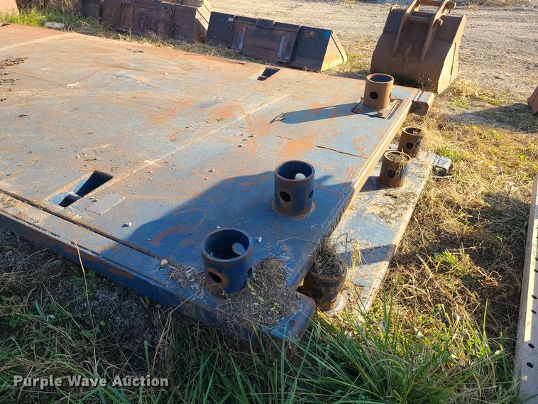 image for item LJ9320 Trench box