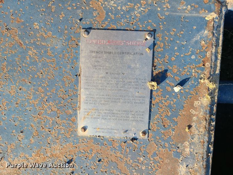 image for item LJ9320 Trench box