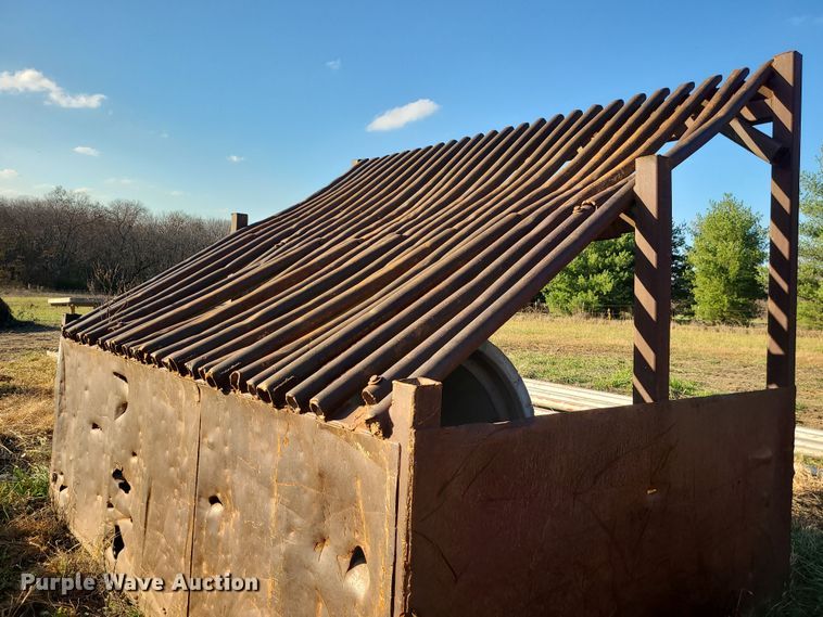 image for item LJ9321 rock screen