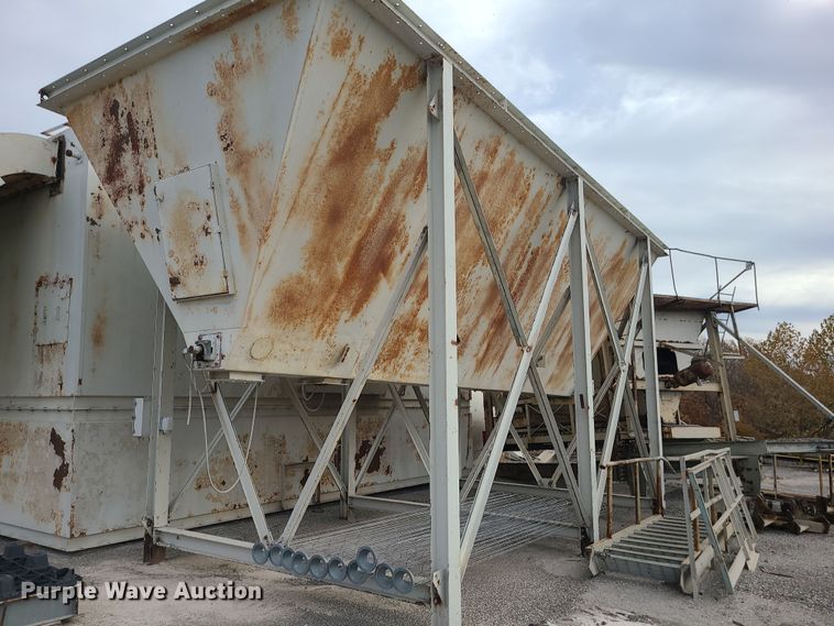 image for item LJ9334 Standard Havens  baghouse