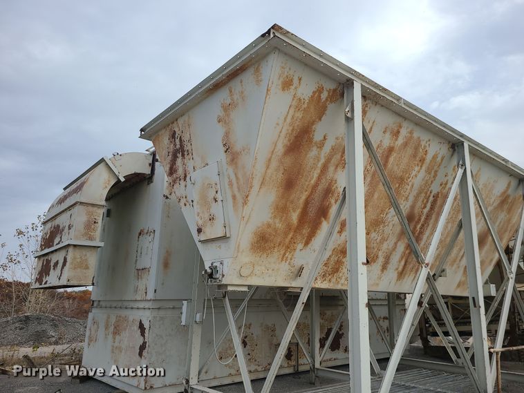 image for item LJ9334 Standard Havens  baghouse