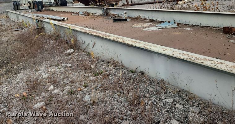 image for item LJ9336 Cardinal  scale frame