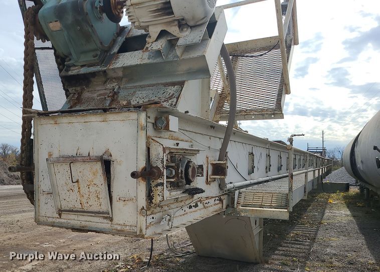 image for item LJ9342 Standard Havens 622-1857  asphalt drag slat conveyor