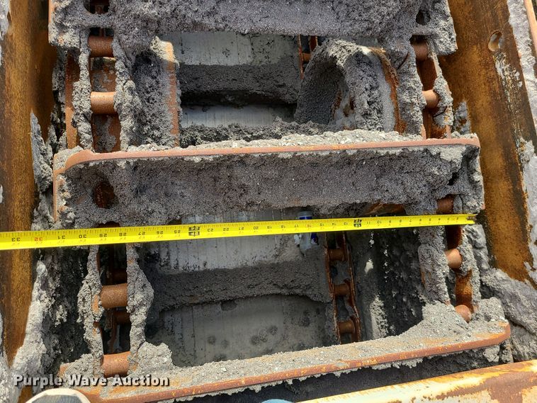 image for item LJ9342 Standard Havens 622-1857  asphalt drag slat conveyor