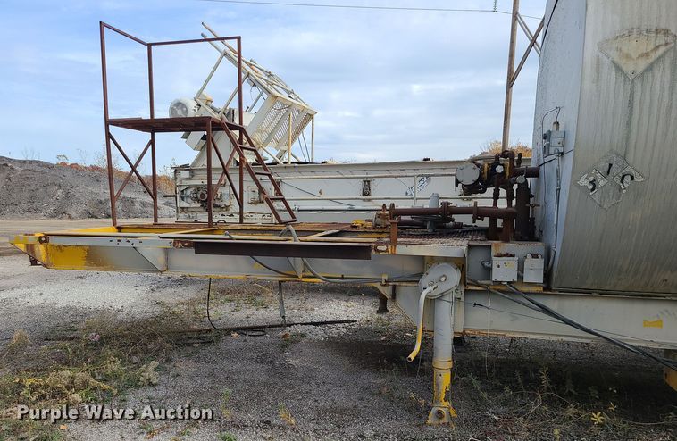 image for item LJ9343 Asphalt tank