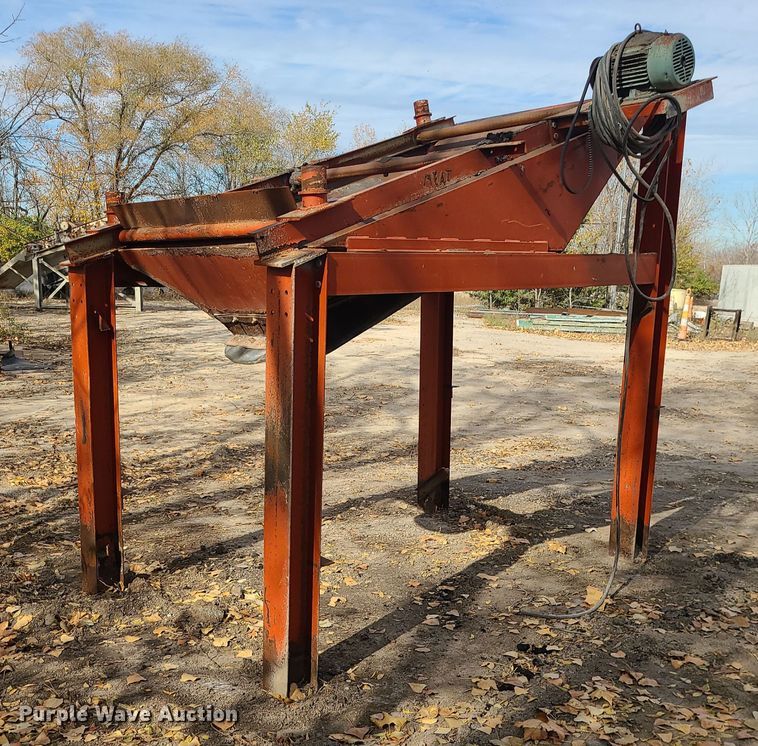 image for item LJ9346 Peerless SD488  shaker screen