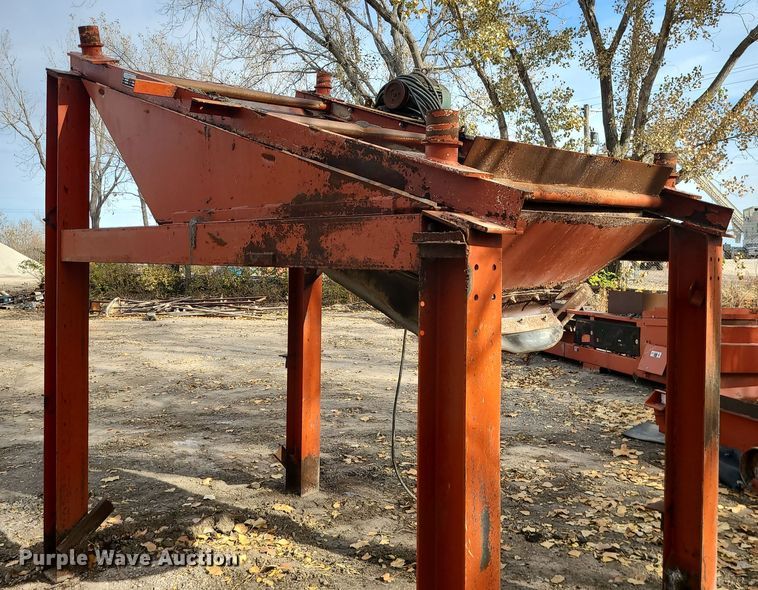 image for item LJ9346 Peerless SD488  shaker screen