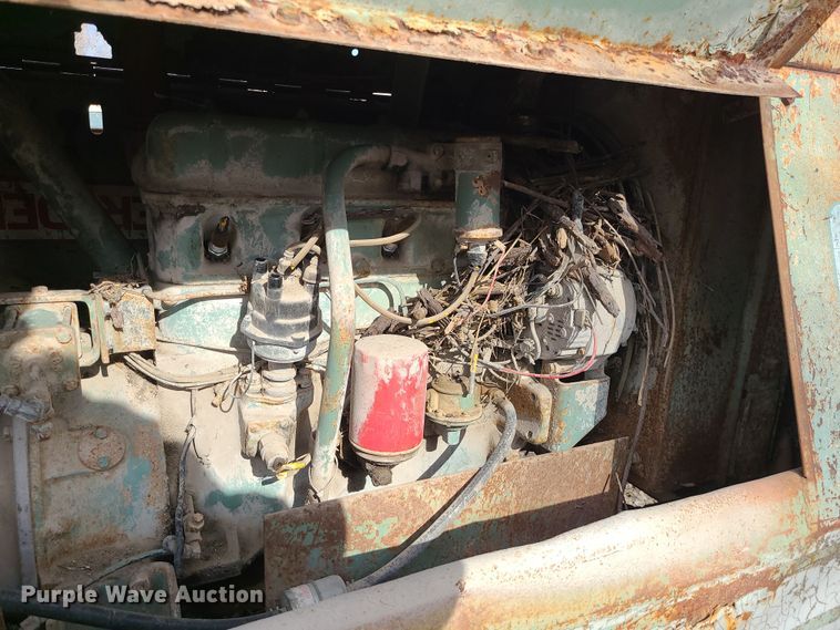 image for item LJ9350 Gardner Denver 85  air compressor