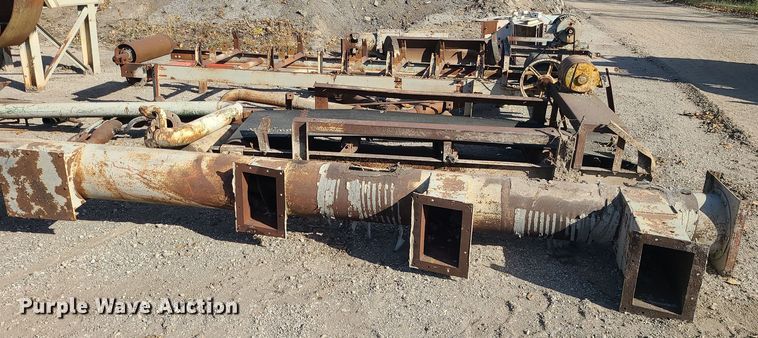 image for item LJ9352 Quarry equipment