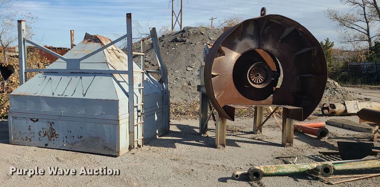 image for item LJ9352 Quarry equipment