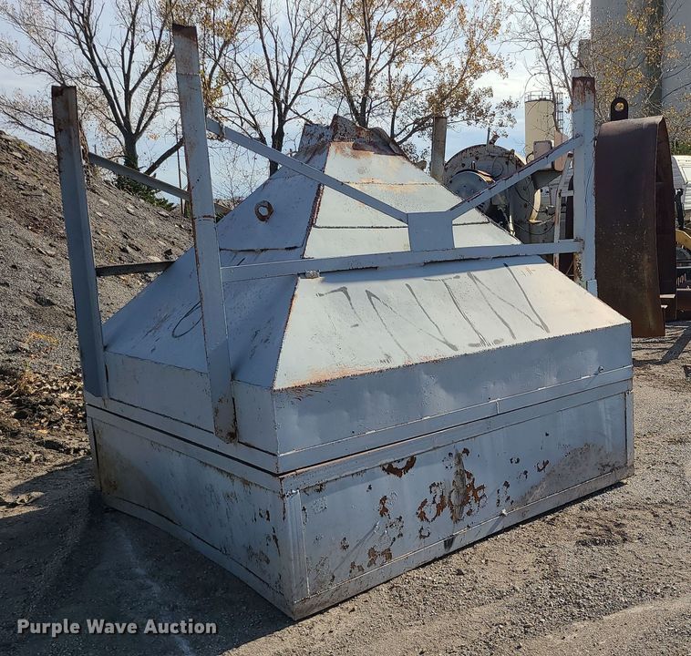 image for item LJ9352 Quarry equipment