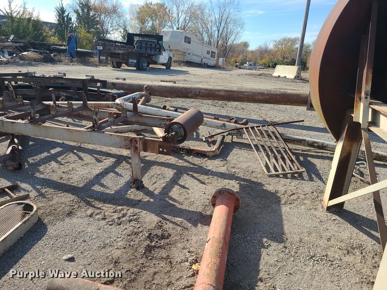 image for item LJ9352 Quarry equipment