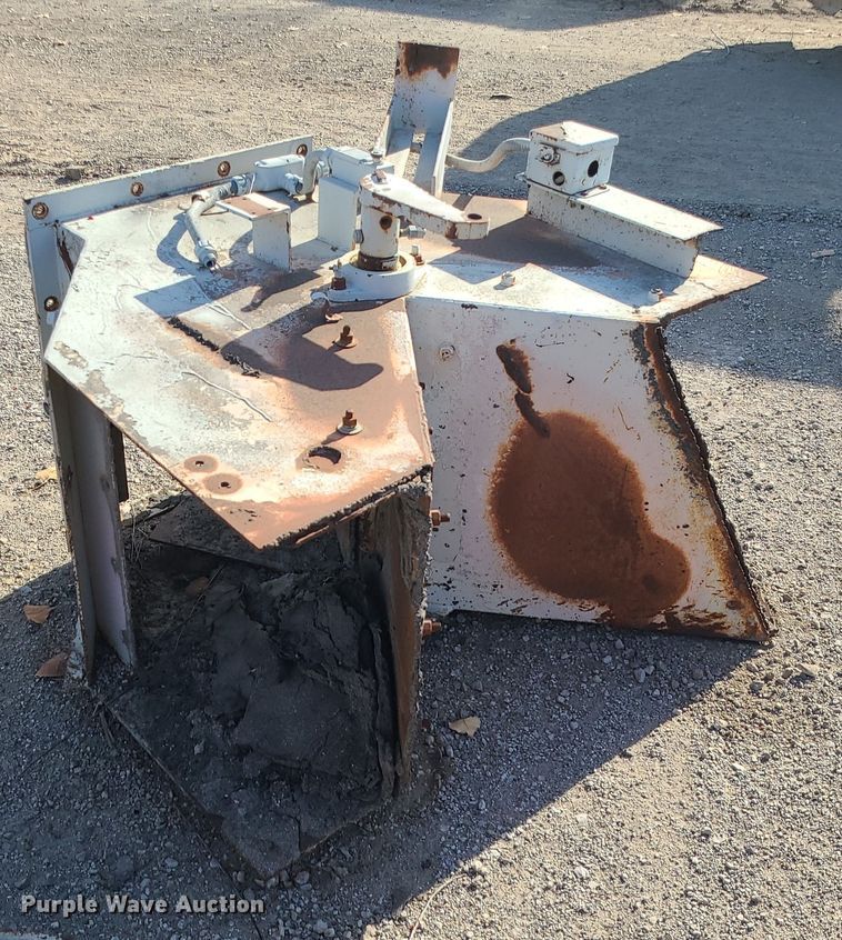 image for item LJ9352 Quarry equipment