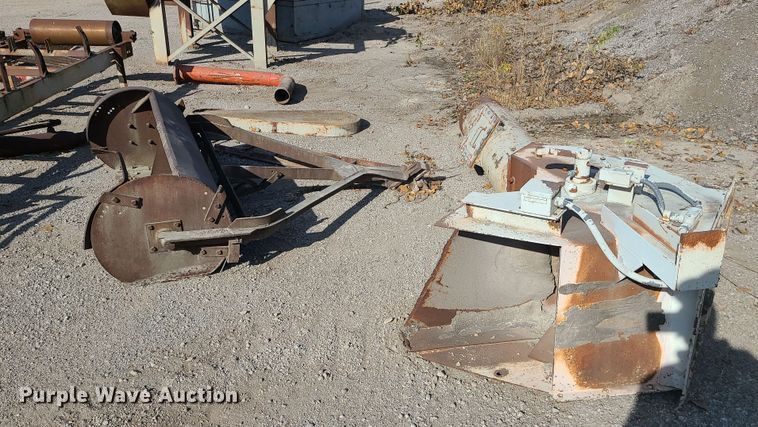 image for item LJ9352 Quarry equipment