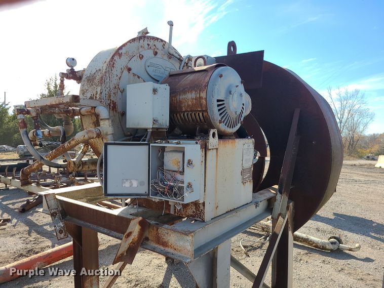 image for item LJ9352 Quarry equipment