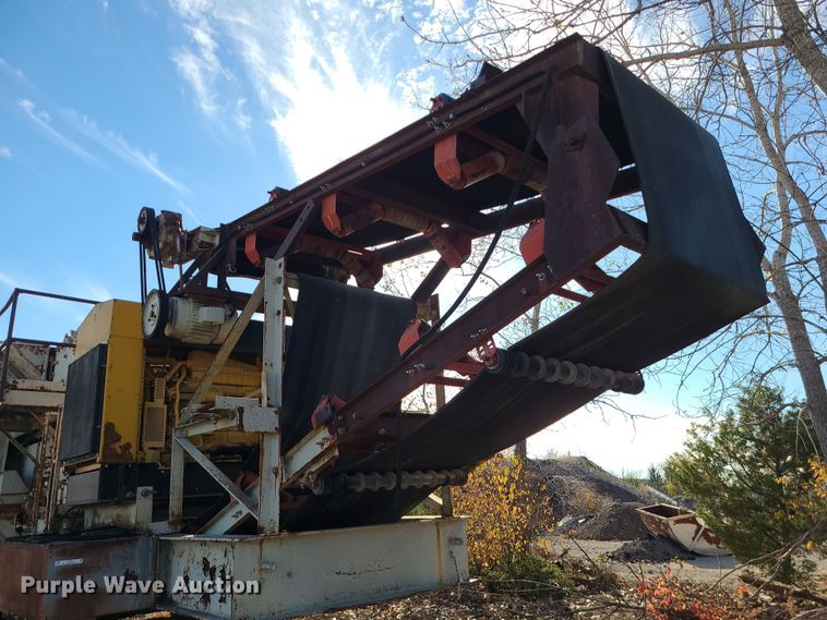 image for item LJ9353 Cedarapids  crushing plant