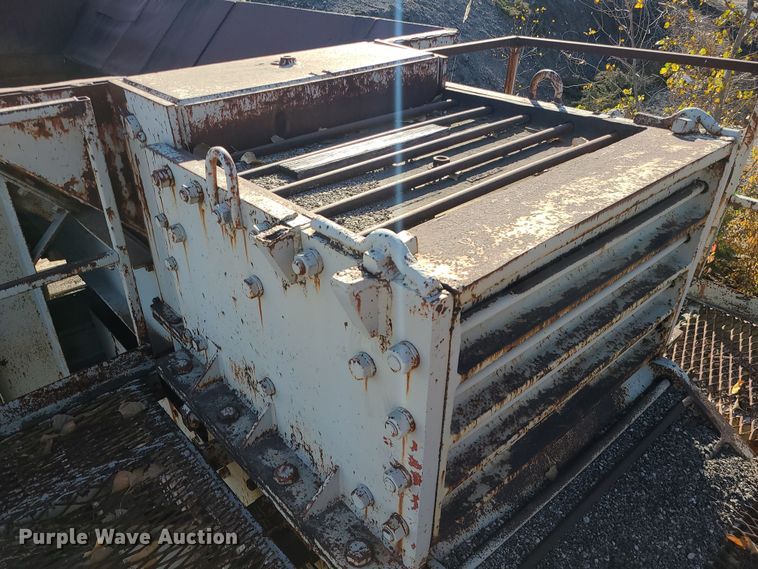 image for item LJ9353 Cedarapids  crushing plant