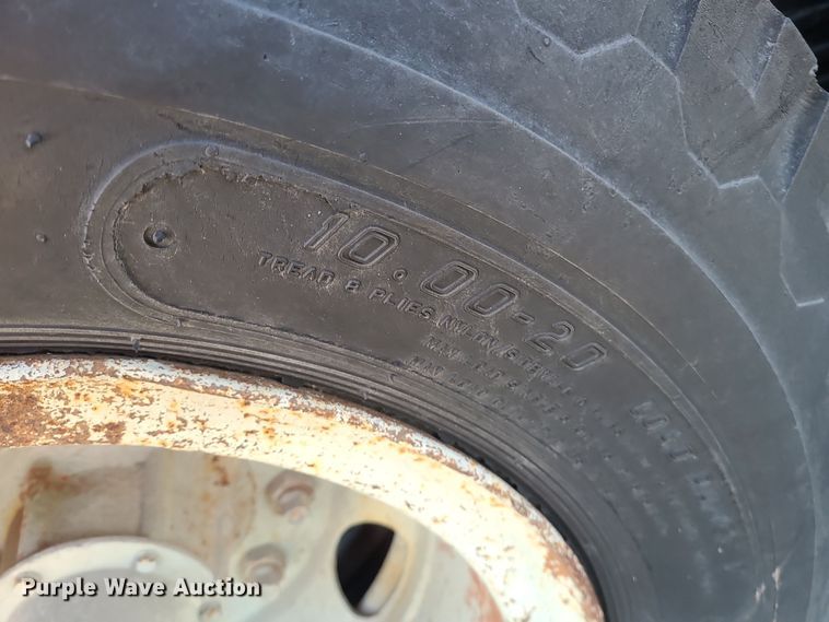 image for item LJ9353 Cedarapids  crushing plant