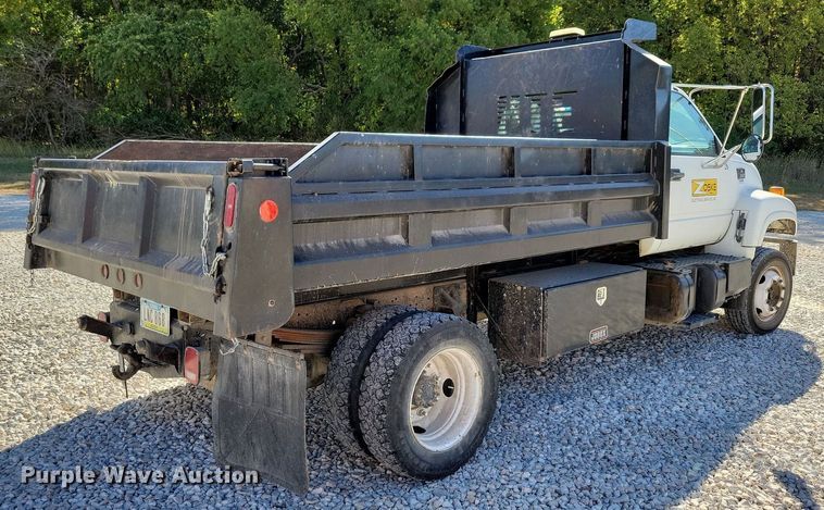 image for item LO9825 1999 Chevrolet C6500  dump truck