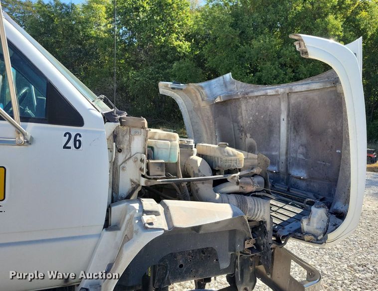 image for item LO9825 1999 Chevrolet C6500  dump truck