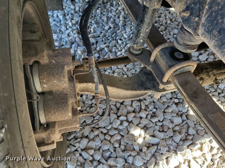 image for item LO9825 1999 Chevrolet C6500  dump truck