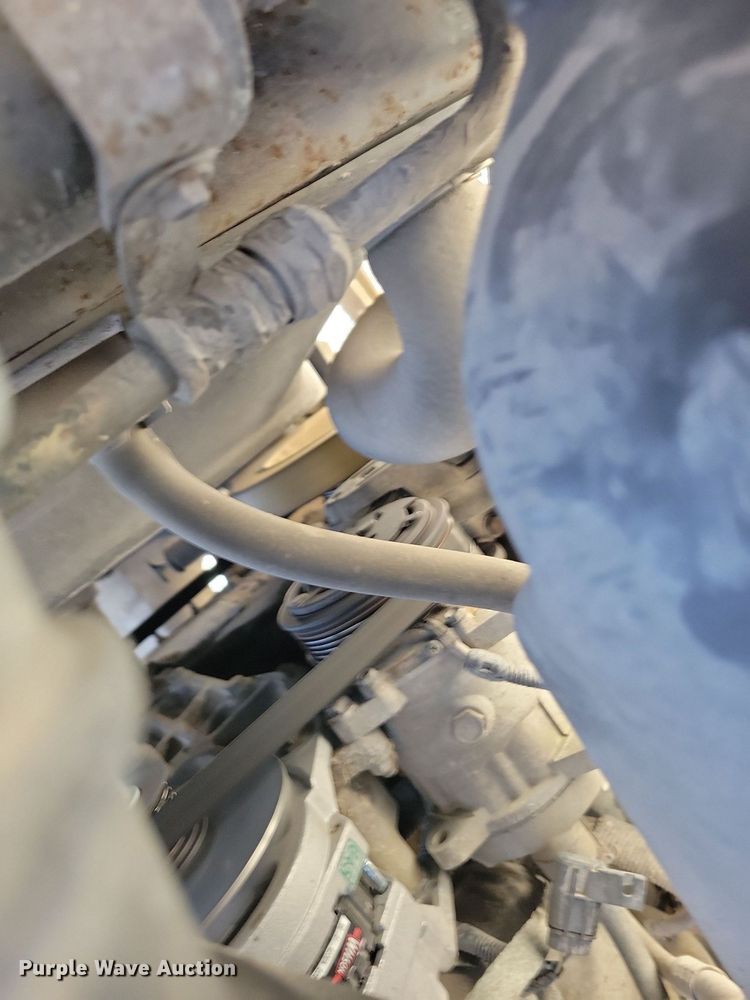 image for item LO9825 1999 Chevrolet C6500  dump truck