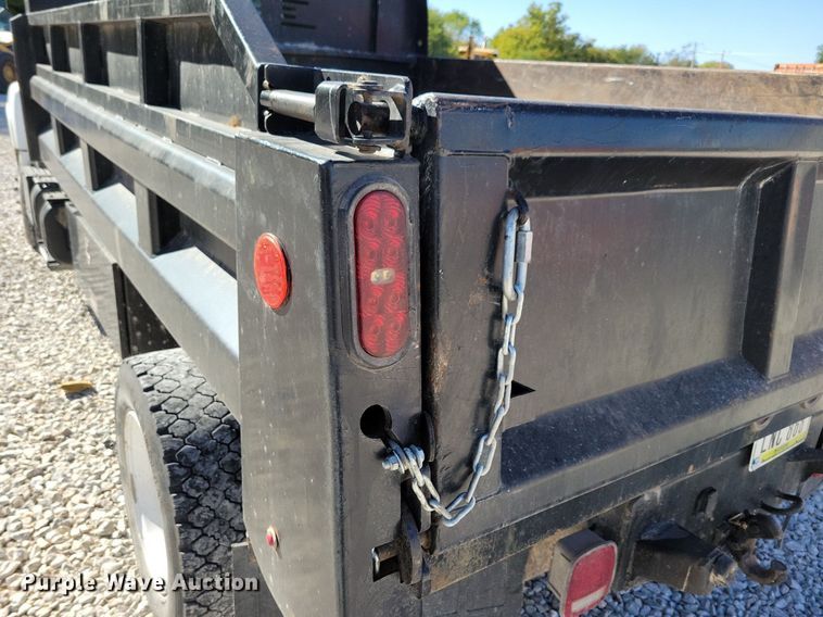 image for item LO9825 1999 Chevrolet C6500  dump truck