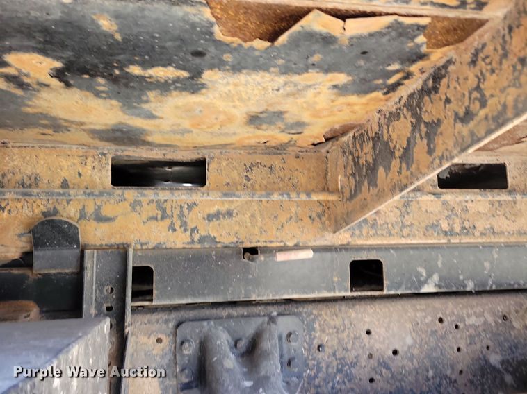 image for item LO9825 1999 Chevrolet C6500  dump truck