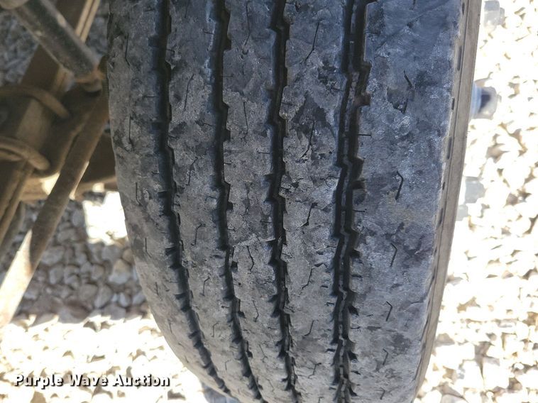 image for item LO9825 1999 Chevrolet C6500  dump truck