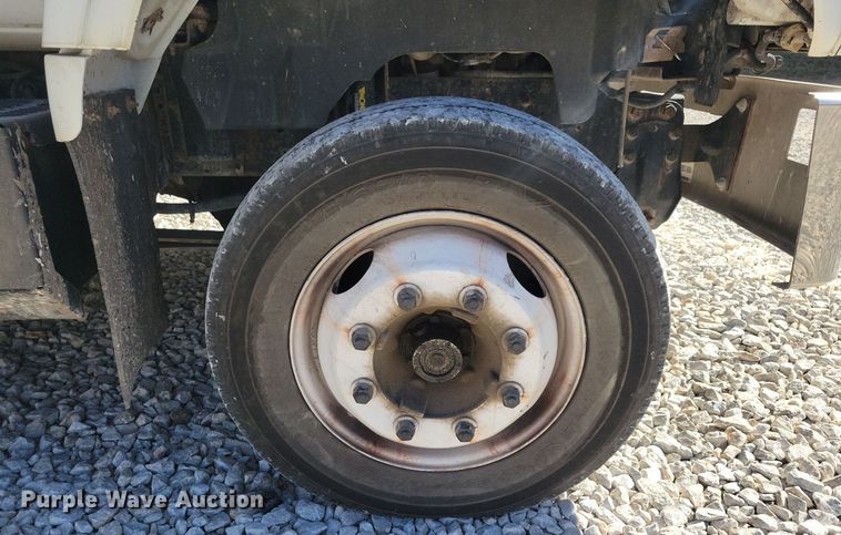 image for item LO9825 1999 Chevrolet C6500  dump truck