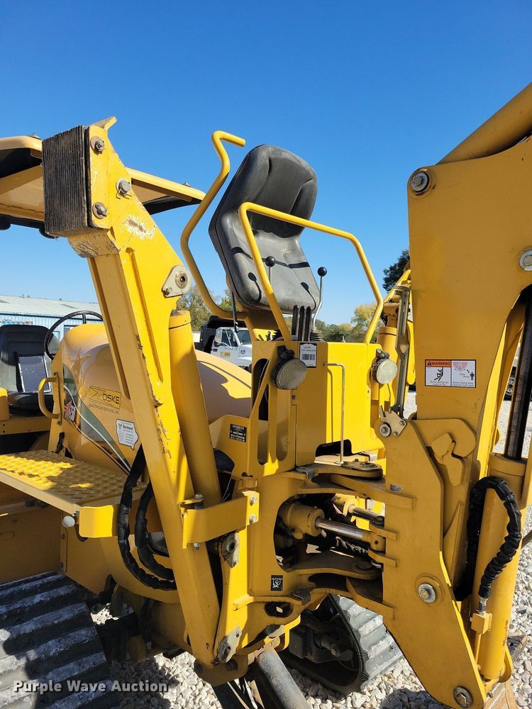 image for item LO9827 2017 Vermeer RTX750  trencher