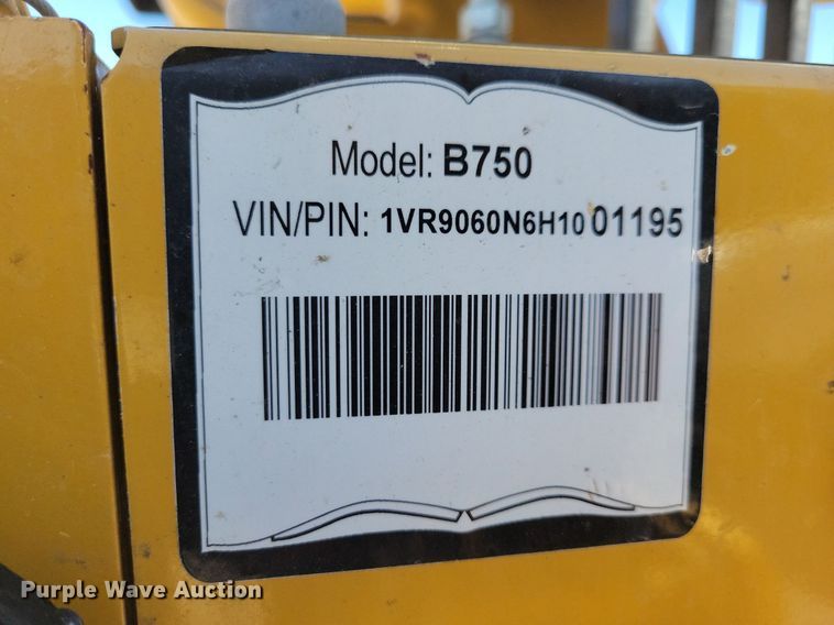 image for item LO9827 2017 Vermeer RTX750  trencher